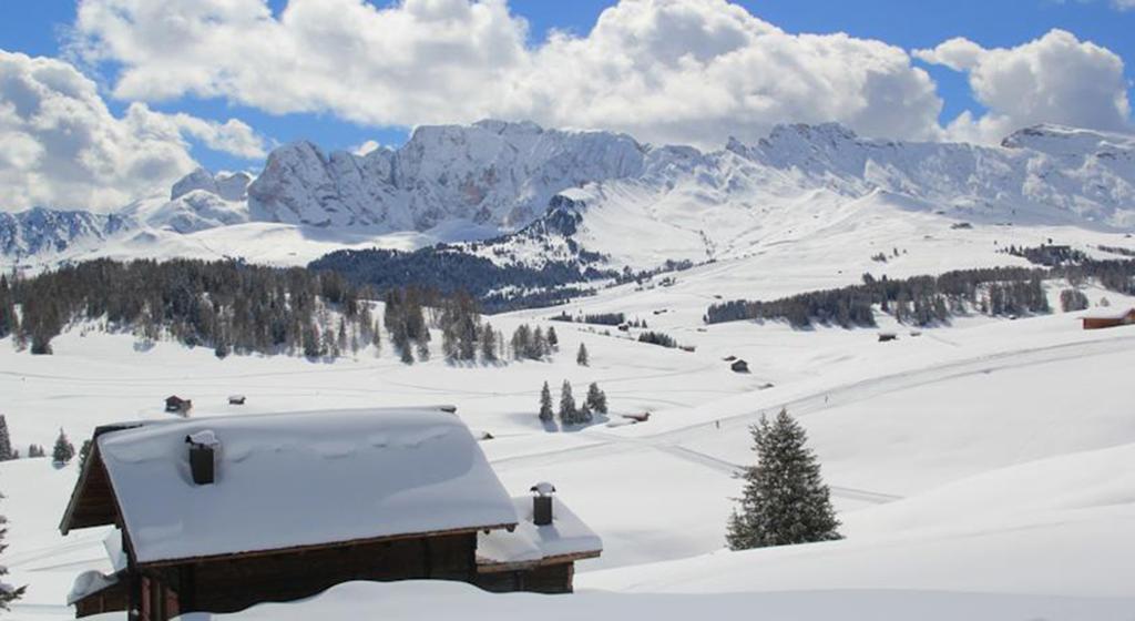 Hotel Meisules Selva di Val Gardena Exterior photo