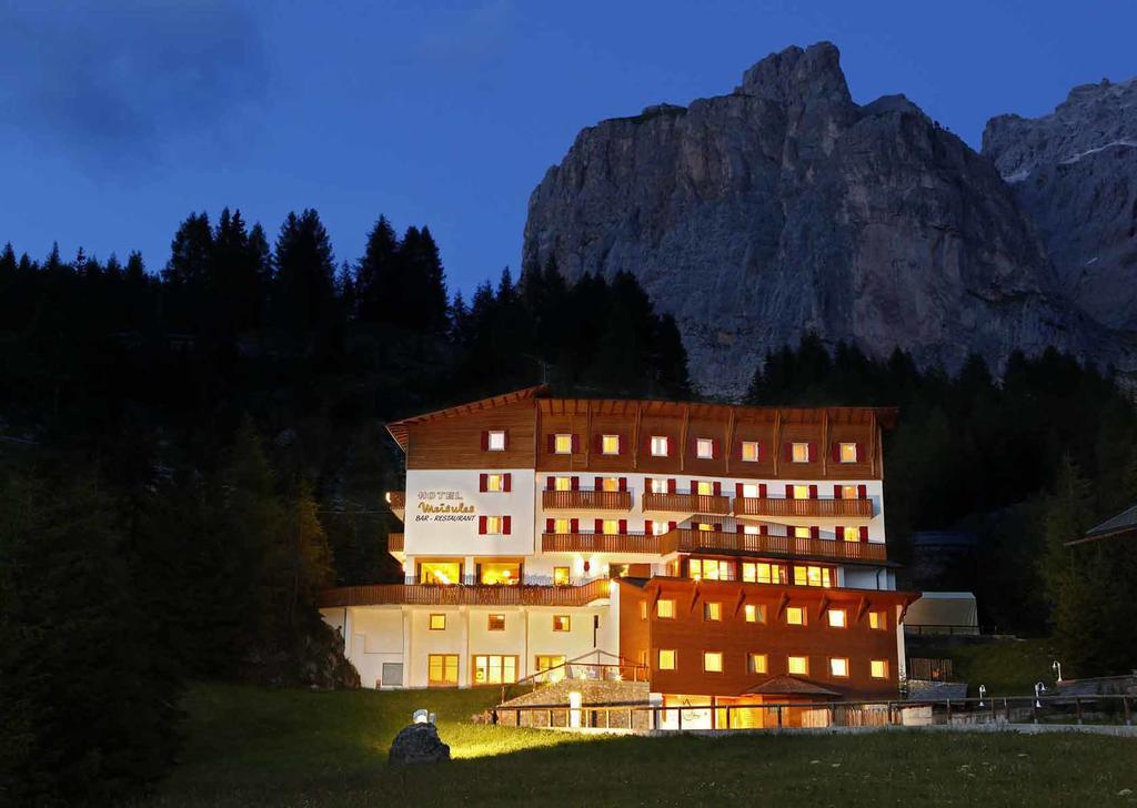 Hotel Meisules Selva di Val Gardena Exterior photo